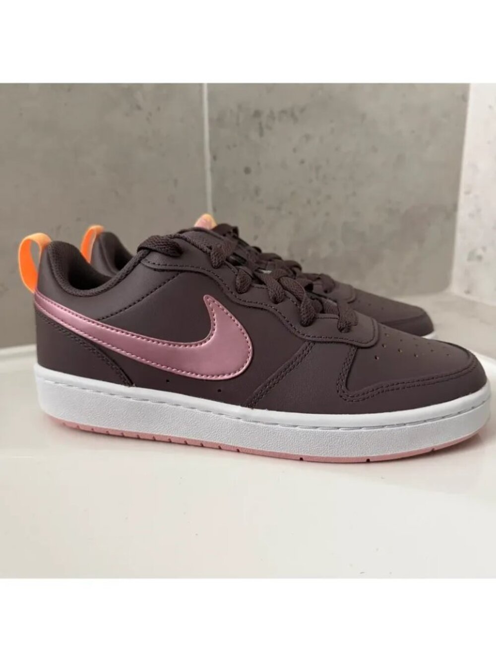 Nike Court Borough Low Sneaker Size 6 Youth